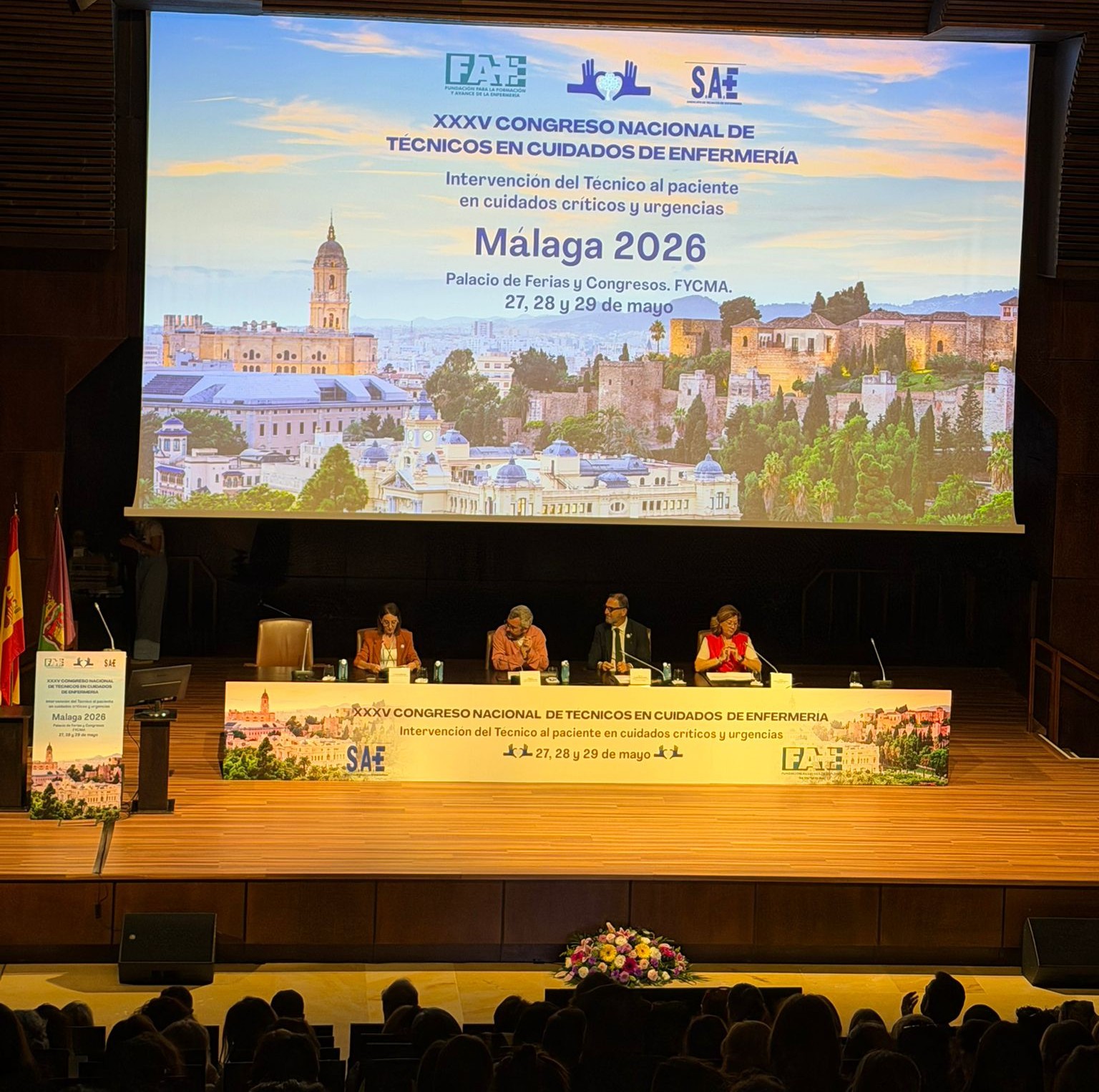 MÁLAGA REÚNE A 600 PROFESIONALES PARA  ABORDAR LOS RETOS ACTUALES DE  LOS CUIDADOS CRÍTICOS